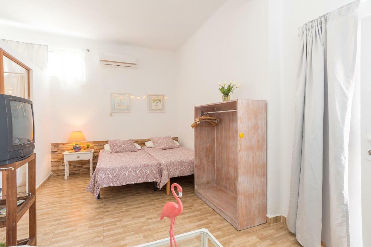 Habitacion Doble En Villa مالقة المظهر الخارجي الصورة