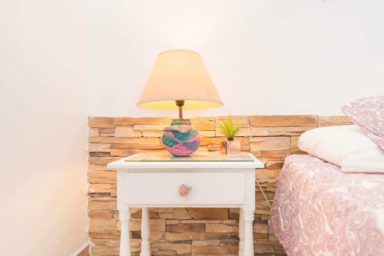 Habitacion Doble En Villa مالقة المظهر الخارجي الصورة